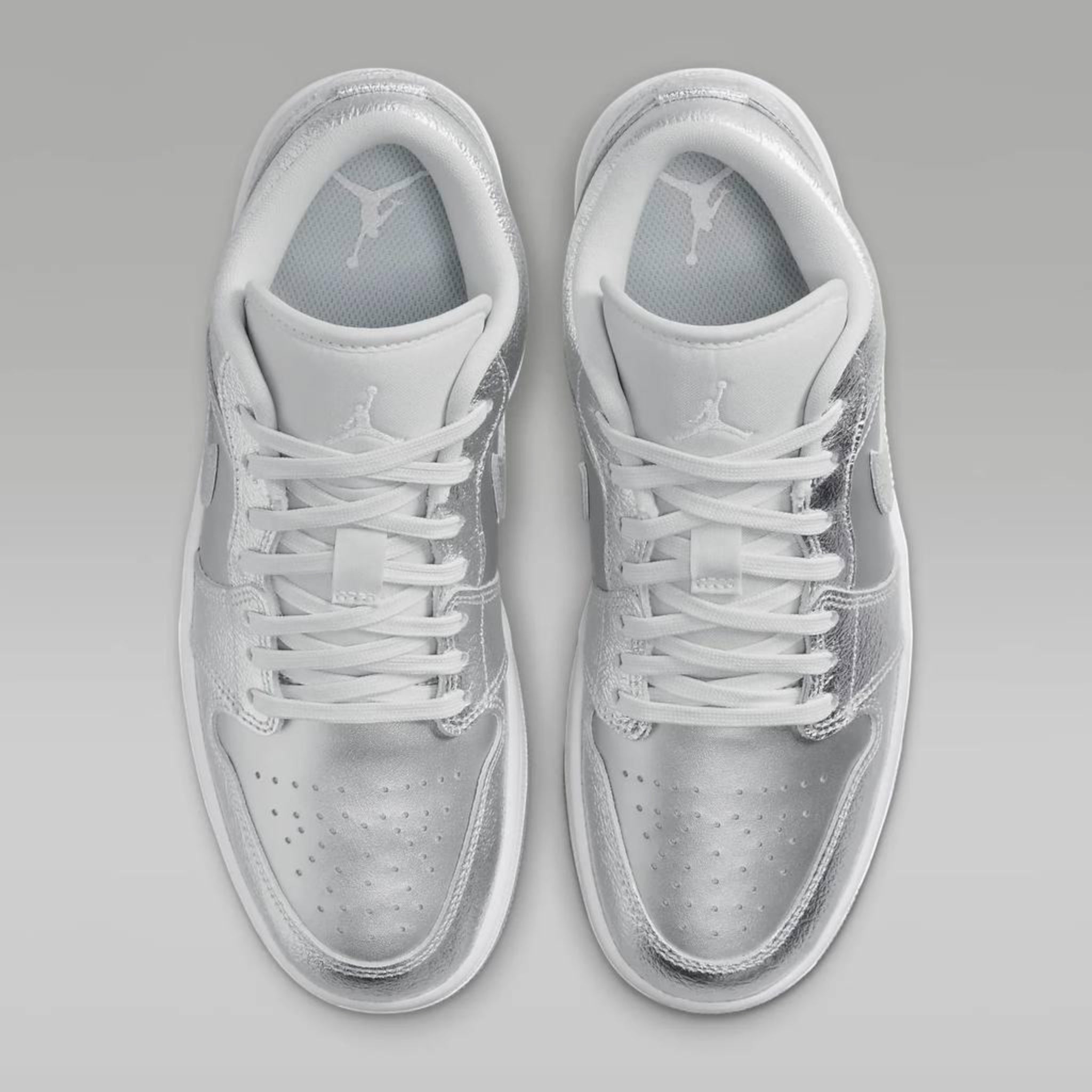 Mike Wmns Ar jrdn 1Low