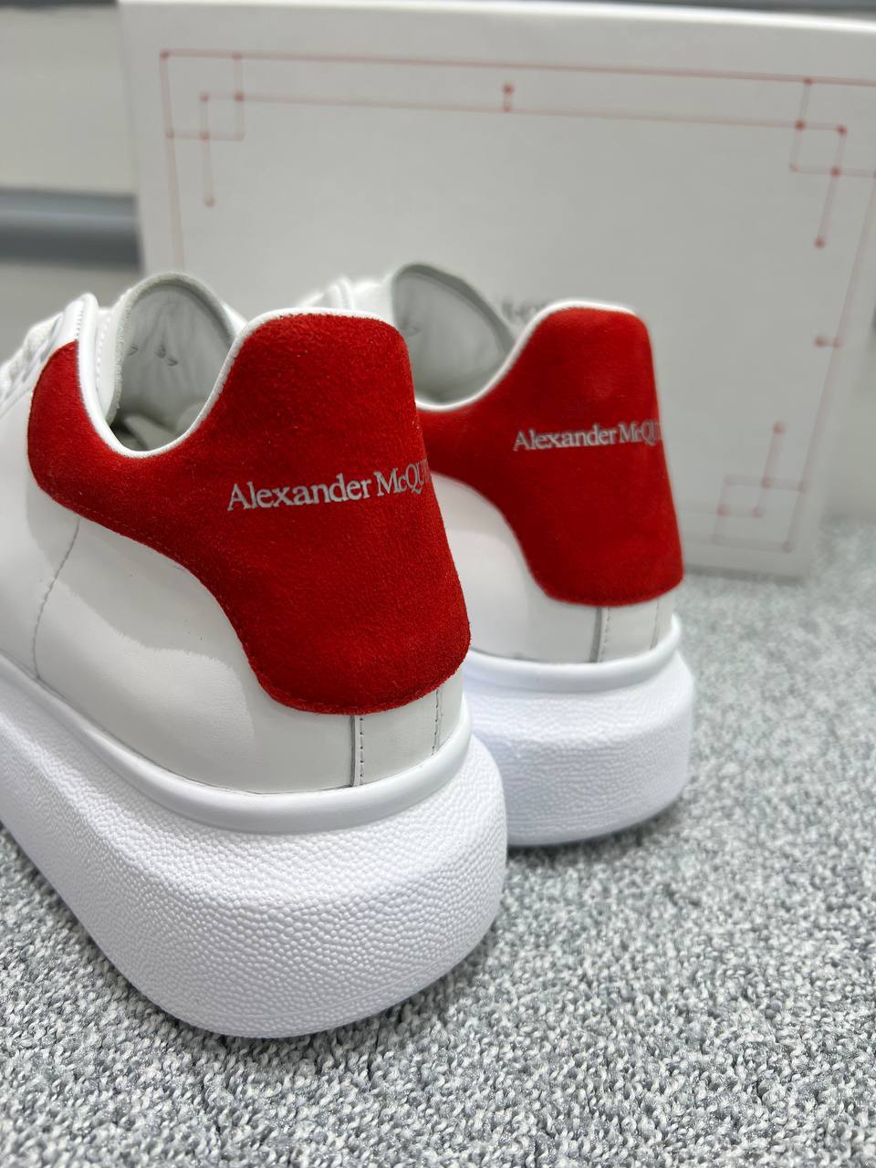 Alexander McQueen Sneakers Beyaz Kırmızı