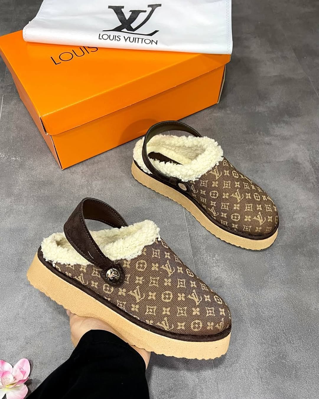 UGG x Louis Vuitton Kahverengi Boots