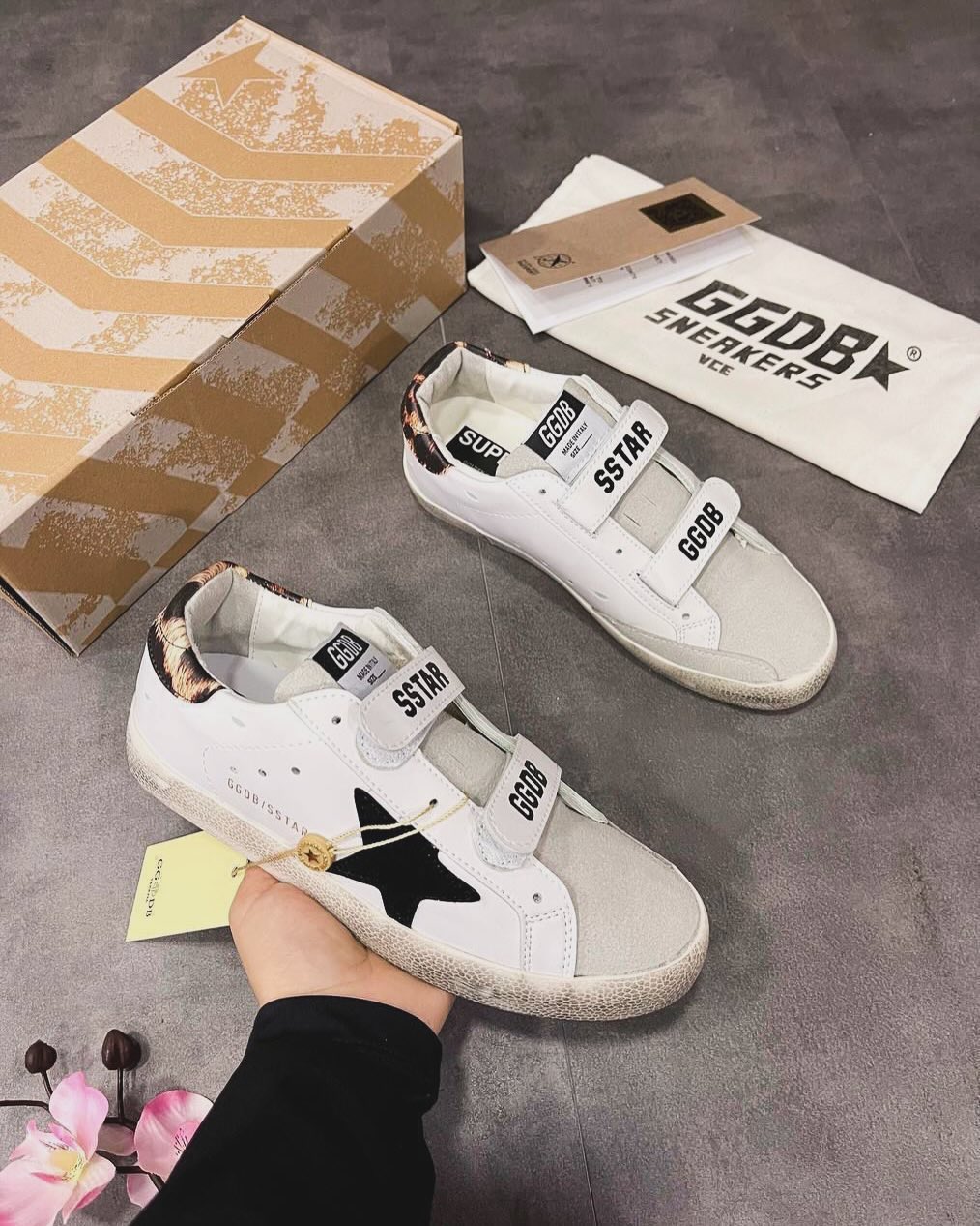 GOLDEN GOOSE Super Star Leopar