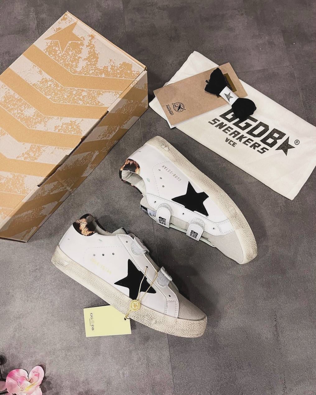 GOLDEN GOOSE Super Star Leopar