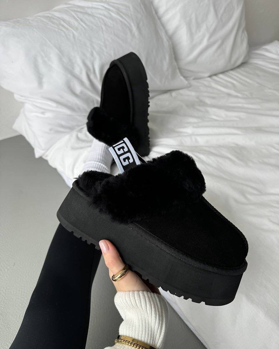 UGG Funkette Siyah Platform Sandalet